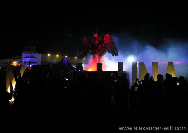 230-20160814-2235=9730