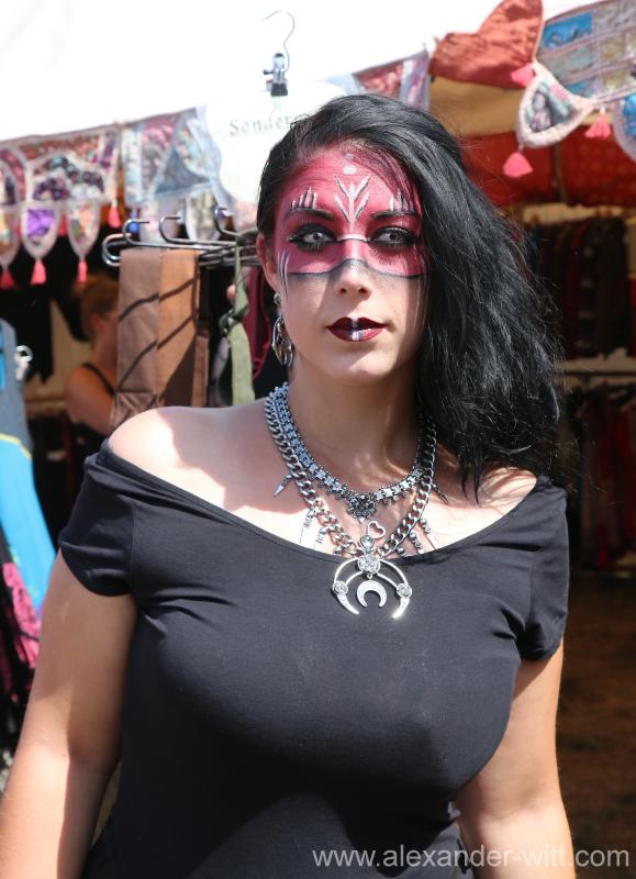 241-20180812-133402=9490