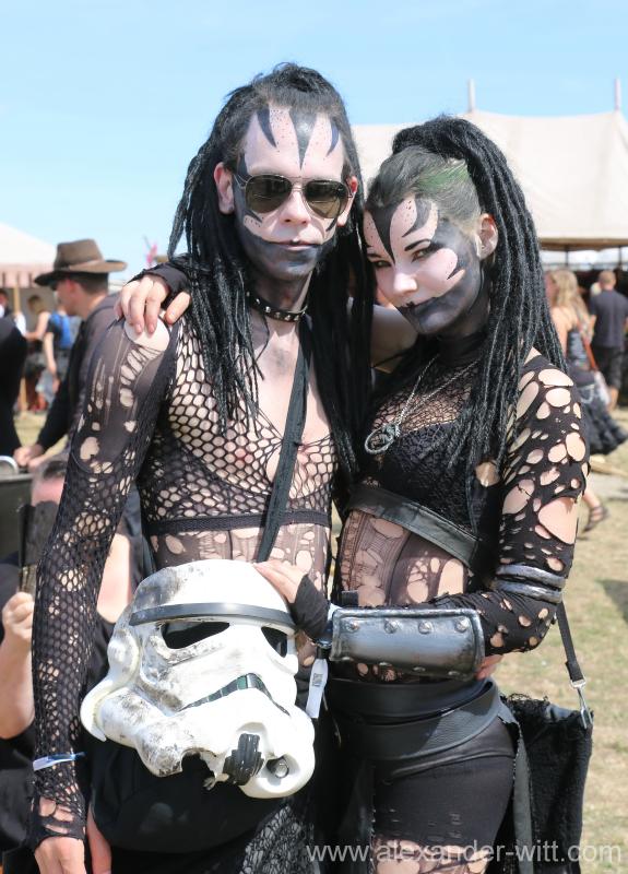 251-20180812-140412=9563