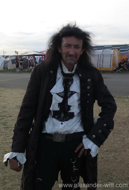 348-20180812-192652=4839