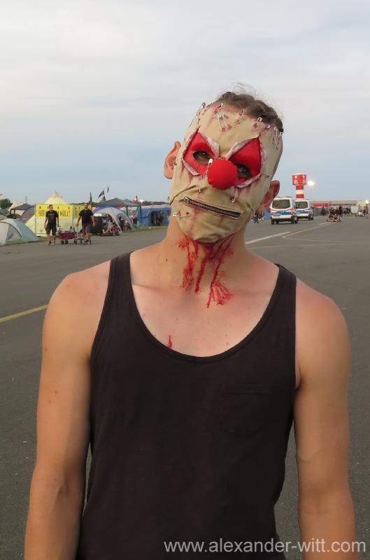 351-20180812-202514=4882