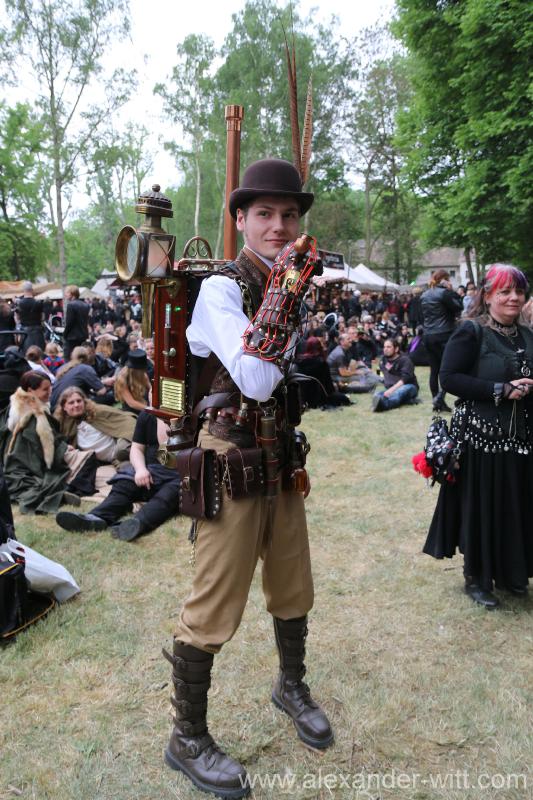 20150523-182038=6286